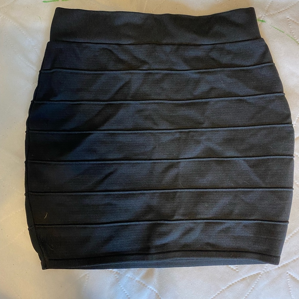 Elegant Black Women's Skirt